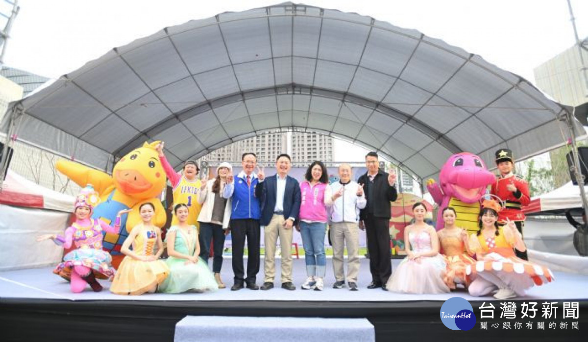 桃市圖「童演童語」閱讀推廣活動首場兒童劇開演　蘇俊賓：陪伴親子同樂歡度4月