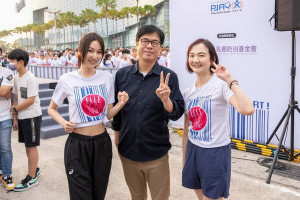 ▲2023 ELLE RUN WITH STYLE高雄站活動，陳其邁受邀為10K組鳴槍。（圖／記者 許高祥 翻攝）