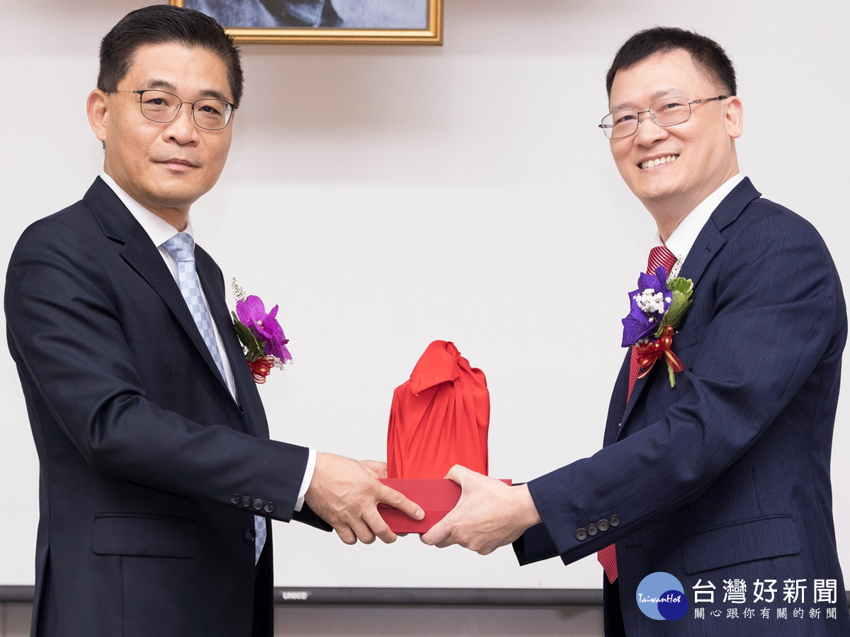 成大醫院新任院長　李經維教授上任