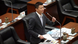 ▲高市議會副議長曾俊傑要求高市府朝0工安、0死亡目標努力。（圖／記者 許高祥 翻攝）