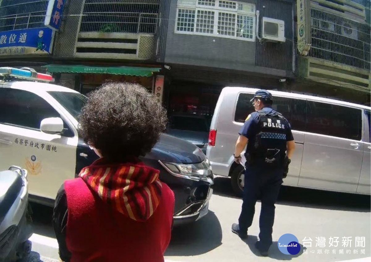 警方及時阻止老婦將300萬元積蓄匯至歹徒帳戶。
