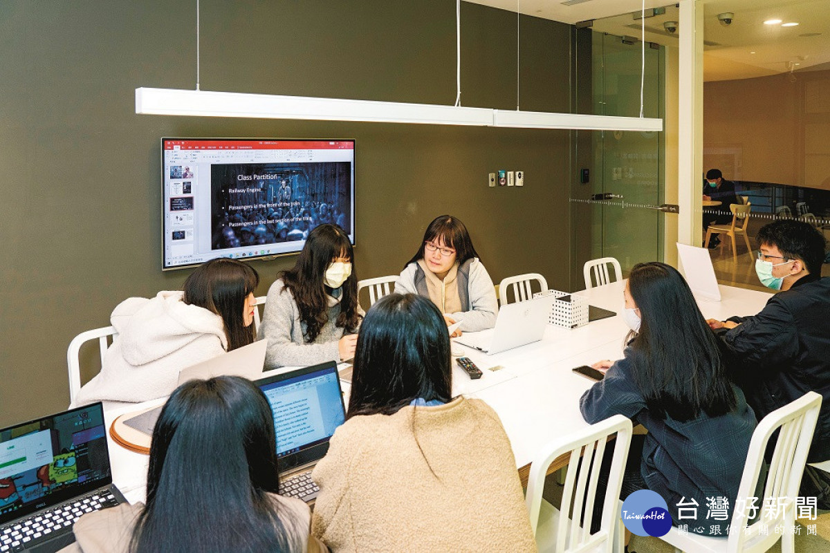 中原大學以培育永續人才之優異成效，111、112年獲教育部「高等教育深耕計畫」 私立綜合大學最高補助。