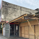 警方於麥寮鄉中興村一處荒廢多年的民宅逮到毒品通緝犯／警方提供