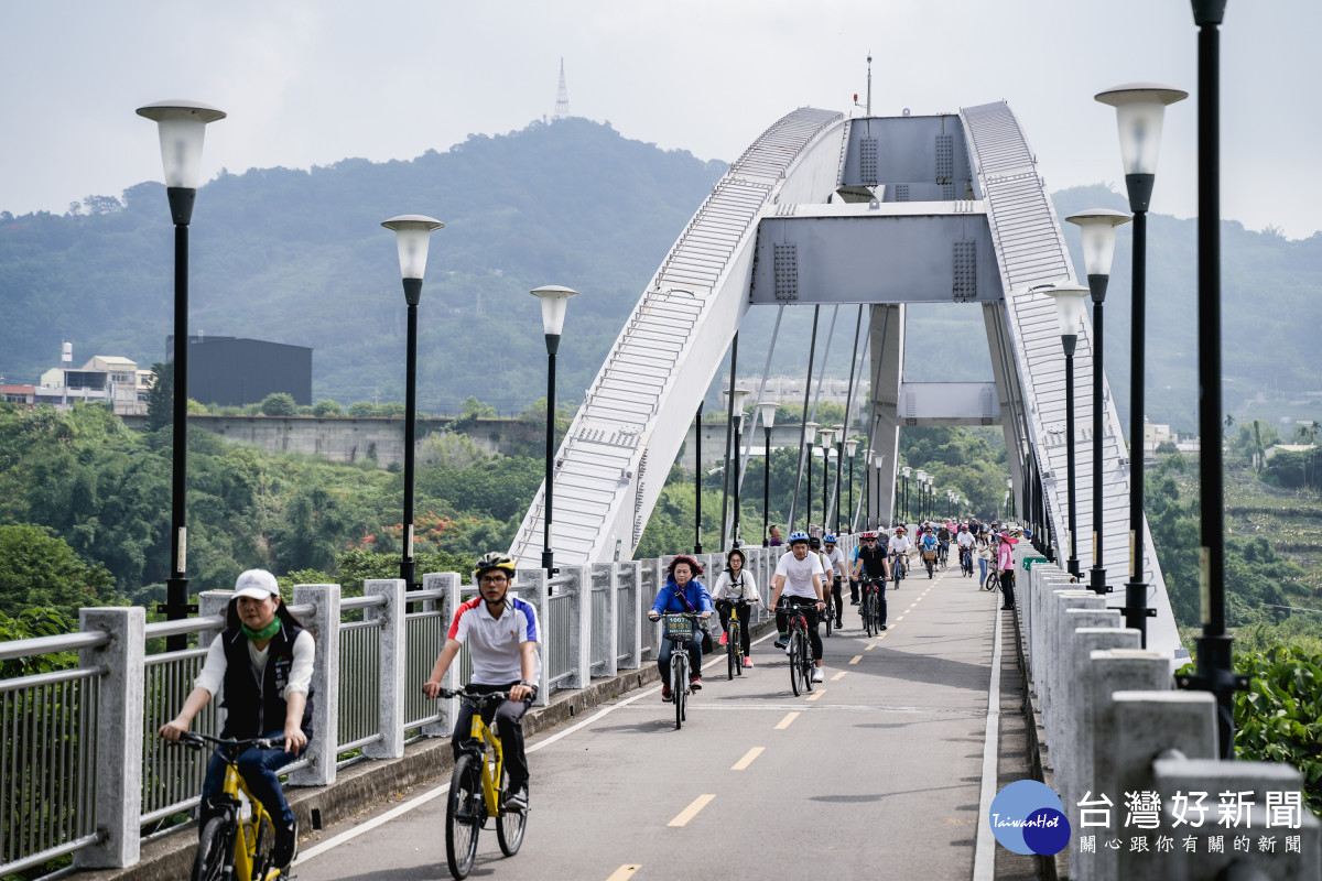 世界自行車日中部場路線經東豐自行車綠廊及后豐鐵馬道，全程約16公里。