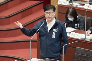 ▲陳其邁總質詢時答詢表示，要促進族群平等、消除原民形式上的歧視。（圖／記者 許高祥 翻攝）