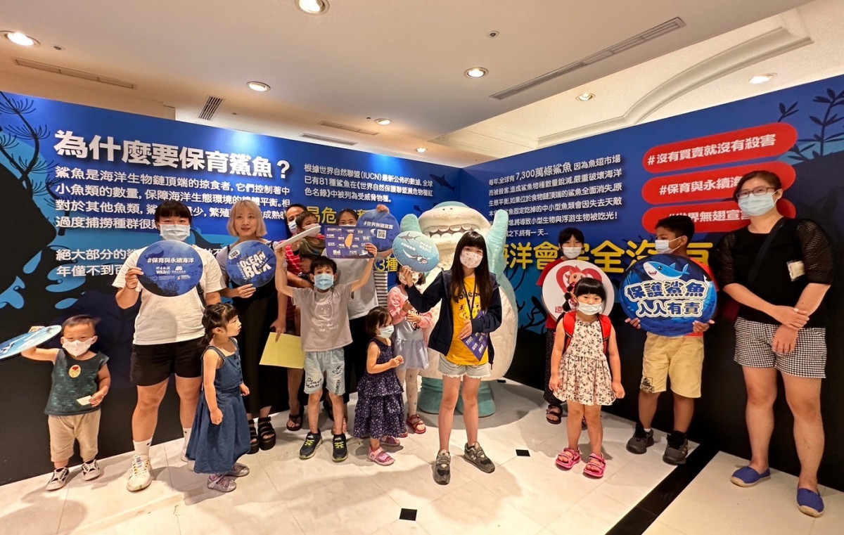 走入新竹大遠百全沉浸深海體驗展　呼籲一起保育鯊魚守護海洋