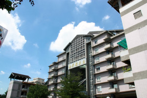 112學年度第一學期國中小學校長有多位異動。（記者扶小萍攝）