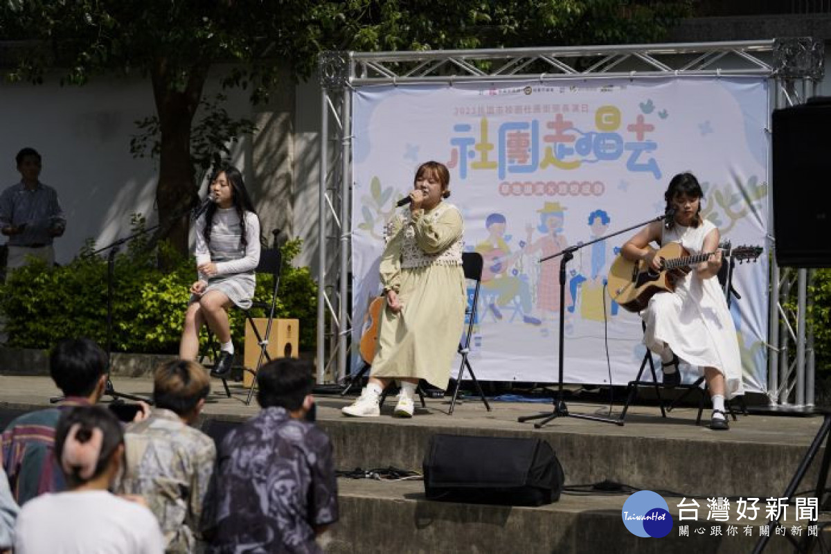 桃市青年局首辦跨校音樂成果發表，17校社團熱情走唱演出。