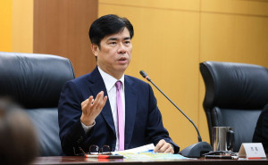 ▲迎端午佳節，陳其邁指示高市府加強連假交通疏運措施、登革熱防疫。（圖／記者 許高祥 翻攝）