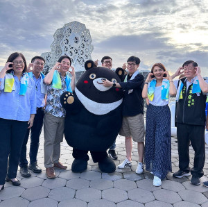 ▲高雄海洋派對活動即日登場，賴清德副總統、陳其邁市長與海洋委員會管碧玲主委皆出席參加。