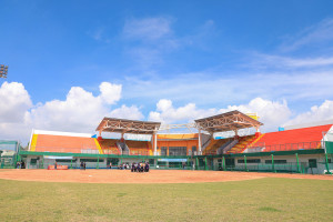 台中國際壘球運動園區由台中市政府爭取中央補助共斥資2.6億元興建。