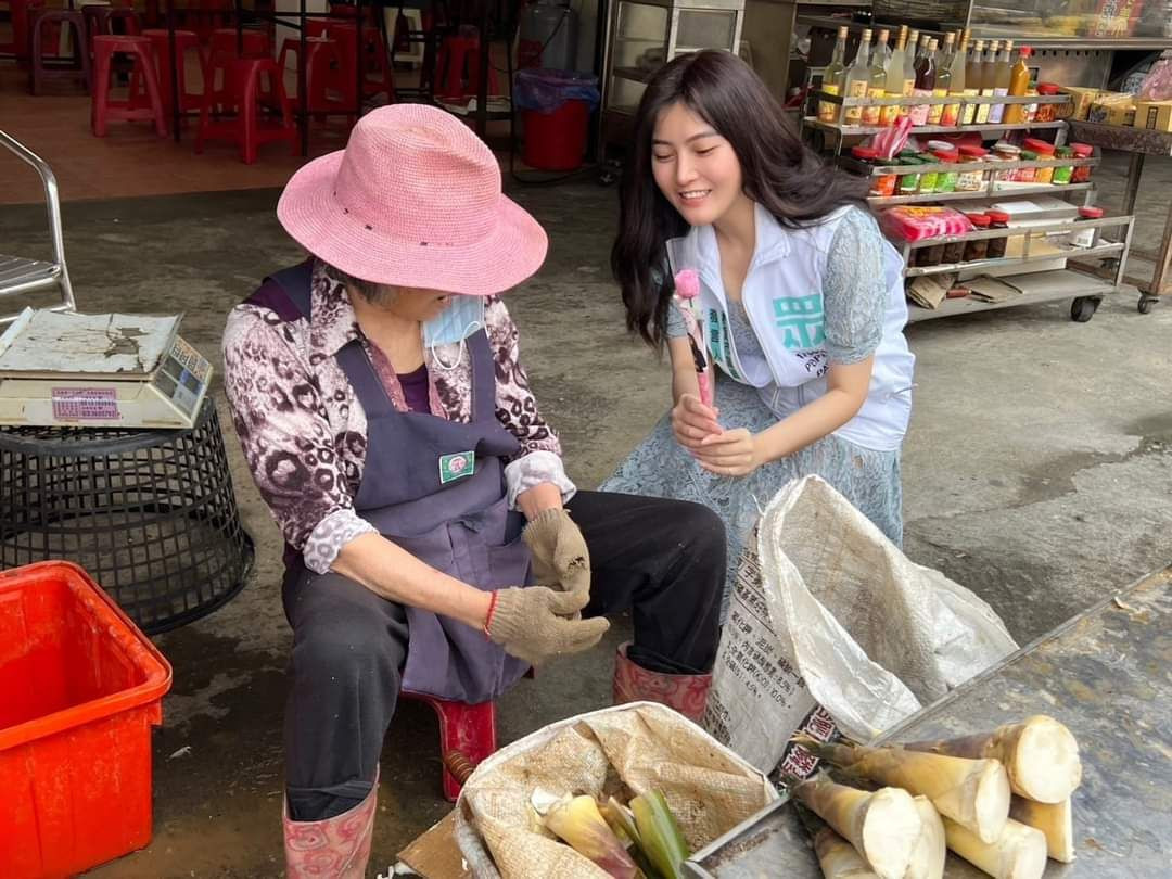 台灣民眾黨提名李慕妍代表參選桃園市第六選區立法委員。