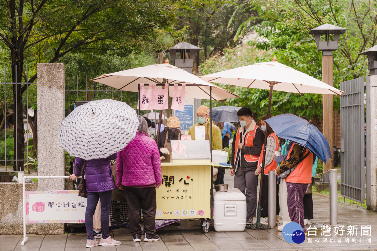 長庚大學李冠逸老師團隊協助身心障礙者創造友善共生職場，融入社區，獲得2金肯定