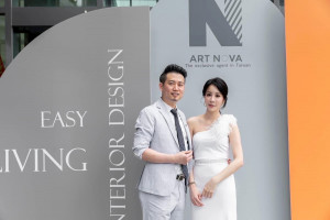 宜秝精品家飾家具股份有限公司執行長賢伉儷。