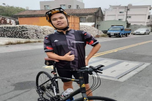 李泳漢同學也熱愛運動。