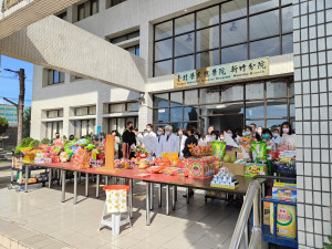 北榮新竹分院陳曾基院長率領各級主管及員工同仁祭拜