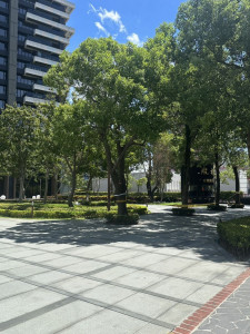 退縮的開放空間，提供更優質的人本空間。(示意圖)