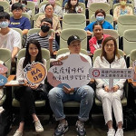 ▲高市勞工局邀「廚佛瑞德Fred」辦座談會，分享如何做真實且精彩的自己。