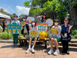 高市府交通局即日起自9月底舉辦有獎徵答活動，詳情請參閱「高雄市政府交通局-轉動高雄」粉絲專頁(圖/高雄市政府提供)