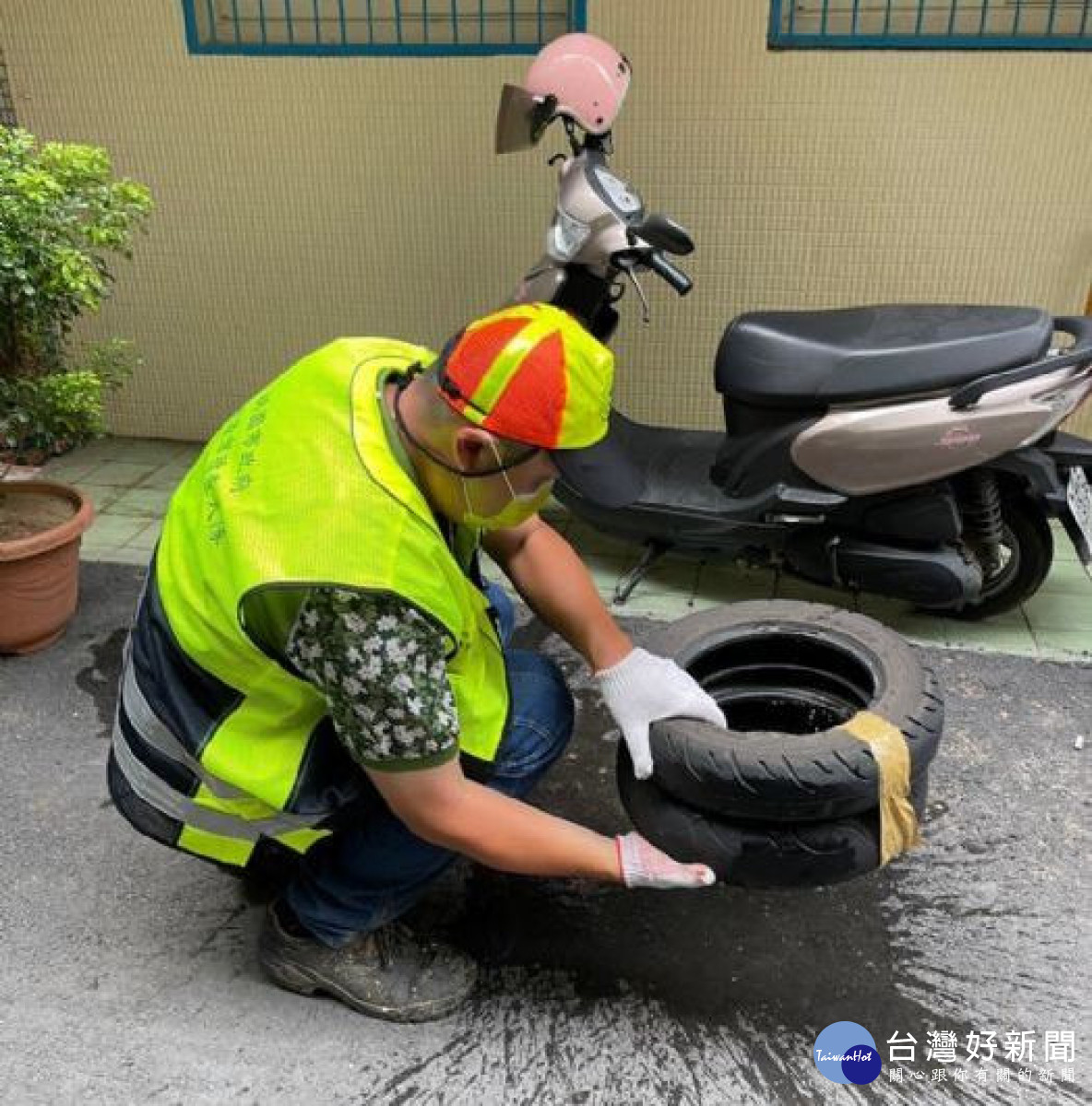 登革熱違規百餘件，籲民眾配合防疫措施。<br /><br />

