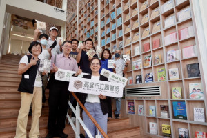 ▲高雄市議會教育委員會前往杉林區巴楠花部落國民中小學考察。