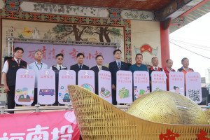 南投檢警調廉共同宣示攜手反賄。（記者扶小萍攝）
