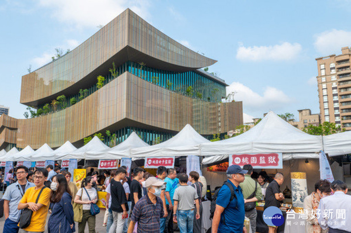 11月3-5日矯正機關教化藝文及技訓作業聯展在桃園藝文廣場。<br />
<br />
