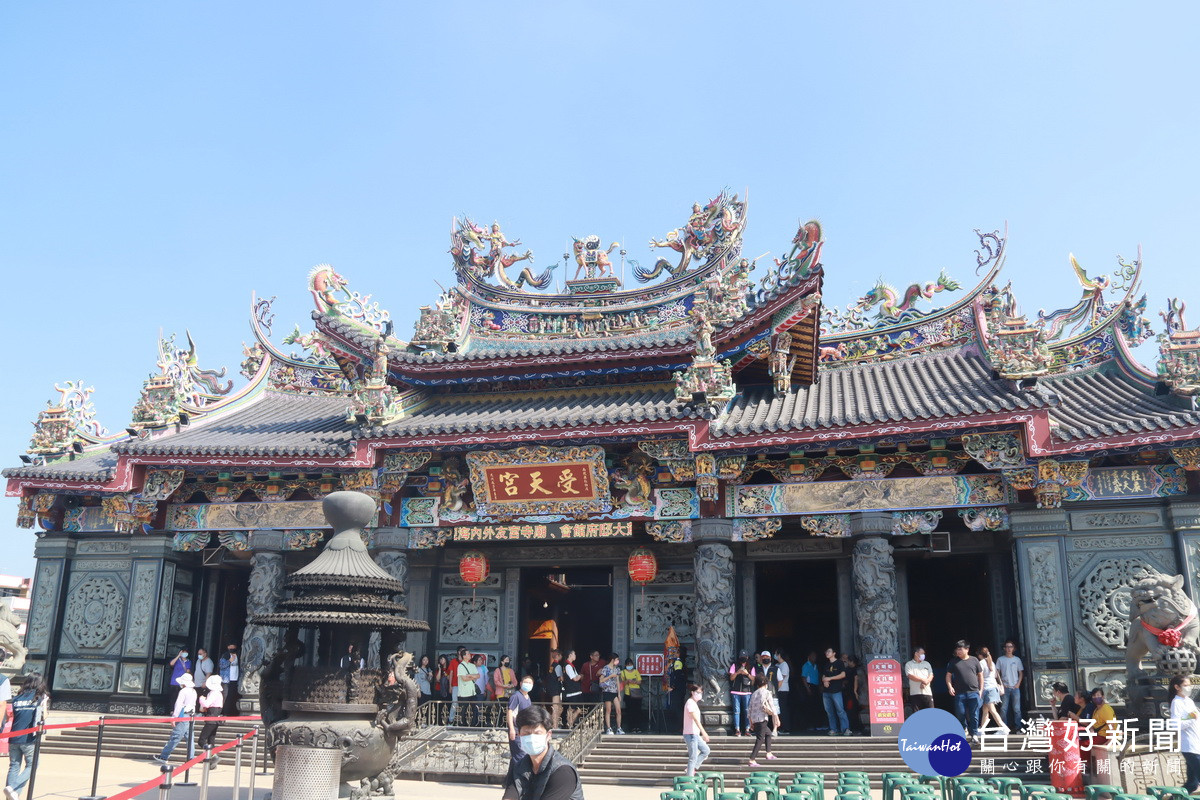 受天宮玄天上帝特別靈驗甚受地方民眾敬仰。（記者扶小萍攝）