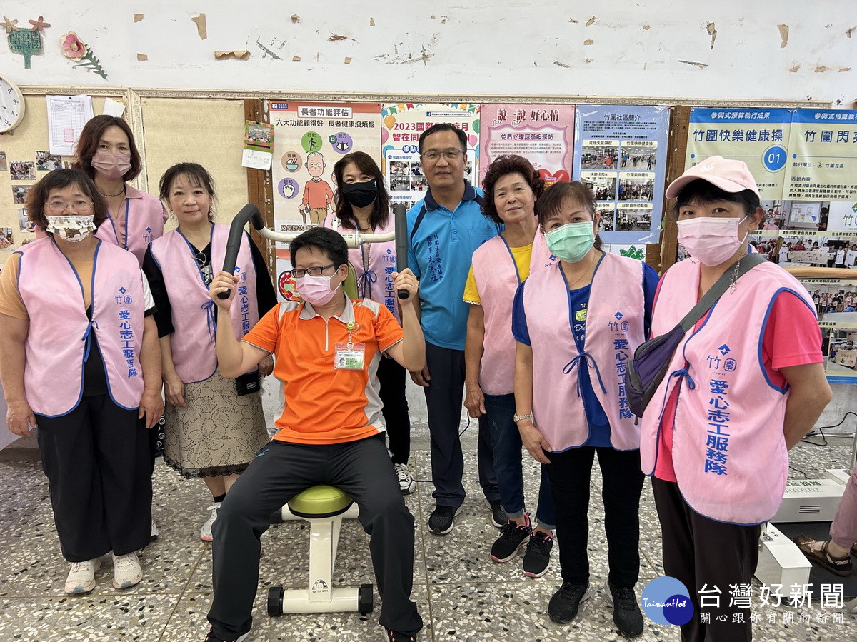 竹秀以視病猶親為宗旨。（竹秀提供）