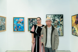 ▲藝術家曾詠晴的爺爺是高齡88歲的美濃在地資深畫家曾文忠，也現身活動以行動力挺孫女。