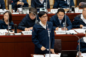 ▲議會關心科工館改造，陳其邁表示將與科工館合作規劃整體活化。