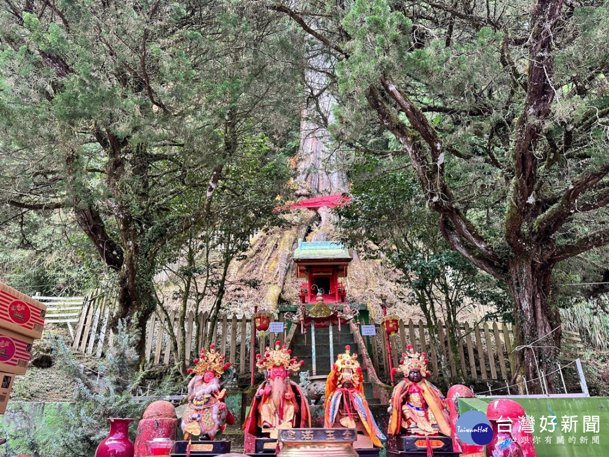 望鄉分站舉行年終祭祀山神、土地公、金樹神、中壇元帥和天上聖母等。（圖/南投分署提供）