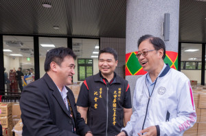 張市長出席「財團法人大中華關公基金會公益物資捐贈儀式」。