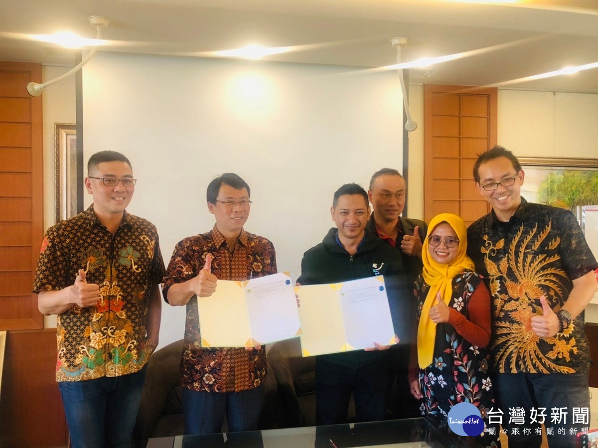 員林高中與印尼NSA學校締結姊妹校續約　接軌國際教育兩校因而更成長茁壯