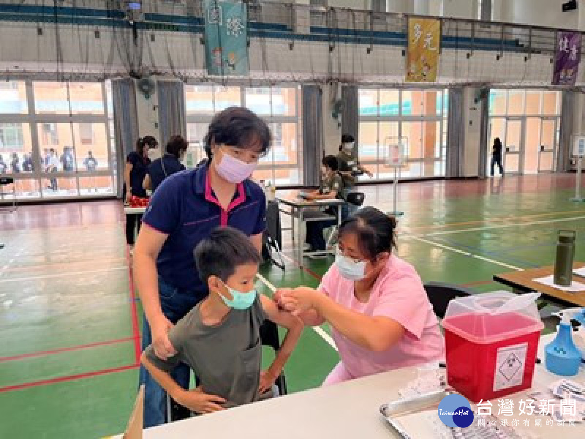 學生接種流感疫苗