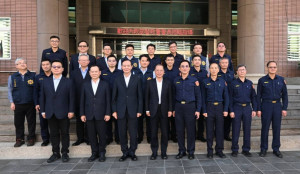 警政署長黃明昭到嘉義市視察選舉工作，慰勉嘉市警局同仁執勤辛勞／警方提供