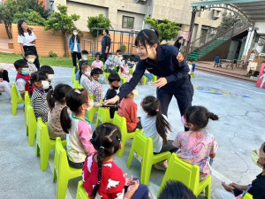臺東婦幼警走入幼兒園說故事　提升幼兒自我保護及識詐知能