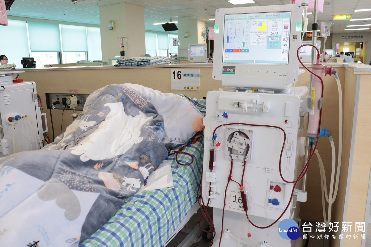 AI智慧血液透析照護   彰化醫院、工研院攜手獲SNQ認證
