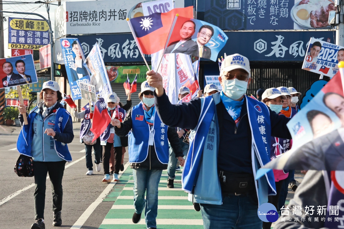 來自美國、日本、香港、紐西蘭、澳洲、南非、泰國等國的海外僑胞，特地前來為江啟臣助選。