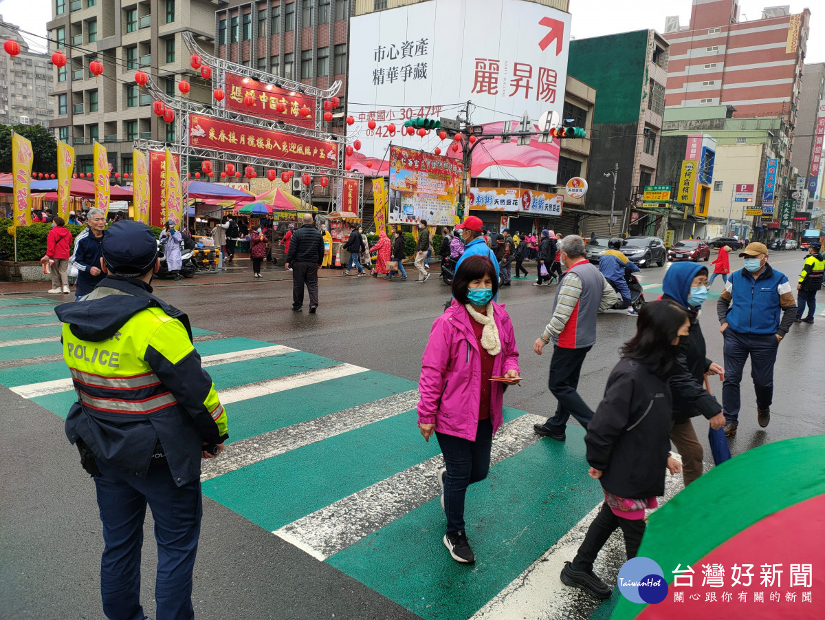 中壢警會勘交通疏導，讓您平安出門快樂回家。