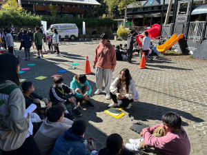 家扶邀青少年參與露營車初體驗。（南投家扶提供）