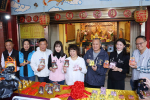 嘉義市嘉邑崎頂大福興宮月老祖廟2月14日大年初五，將舉辦「拋出幸福抓住真愛」未婚男女拋繡球活動／陳致愷翻攝
