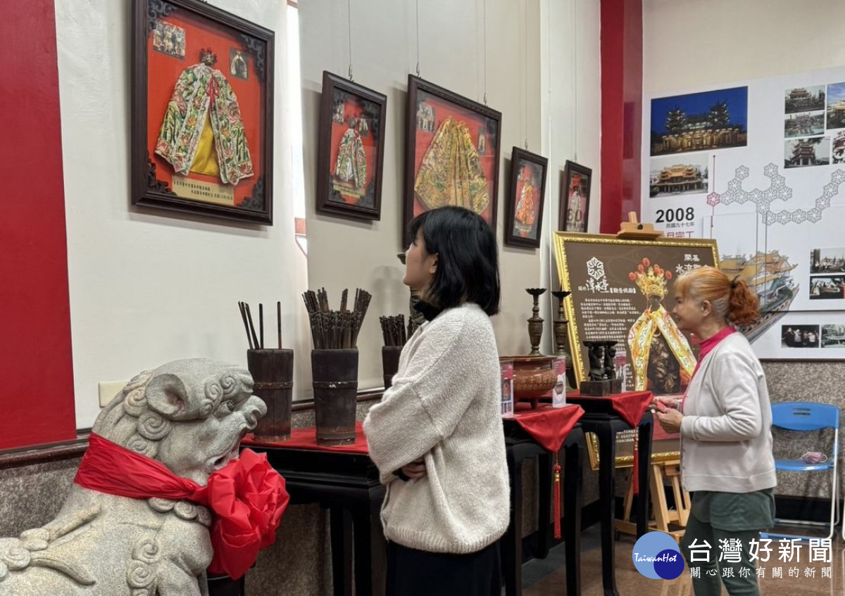 潭水亭二樓文教館春節期間不打烊，開放信眾參觀。