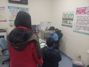 小朋友出現發燒症狀到急診就醫(非個案)。