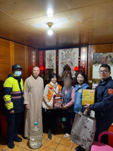 蘆竹警結合民間，宗教團體作愛心。