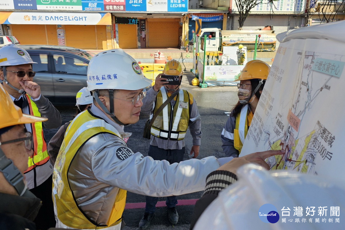 桃園市副市長蘇俊賓視察重大工程保留工區，落實安全防護措施。