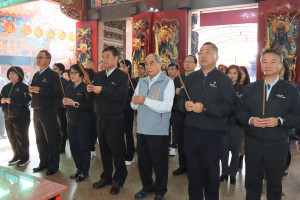 鍾東錦率縣府團隊至玉清宮、天雲廟　祈福縣運昌隆闔境平安