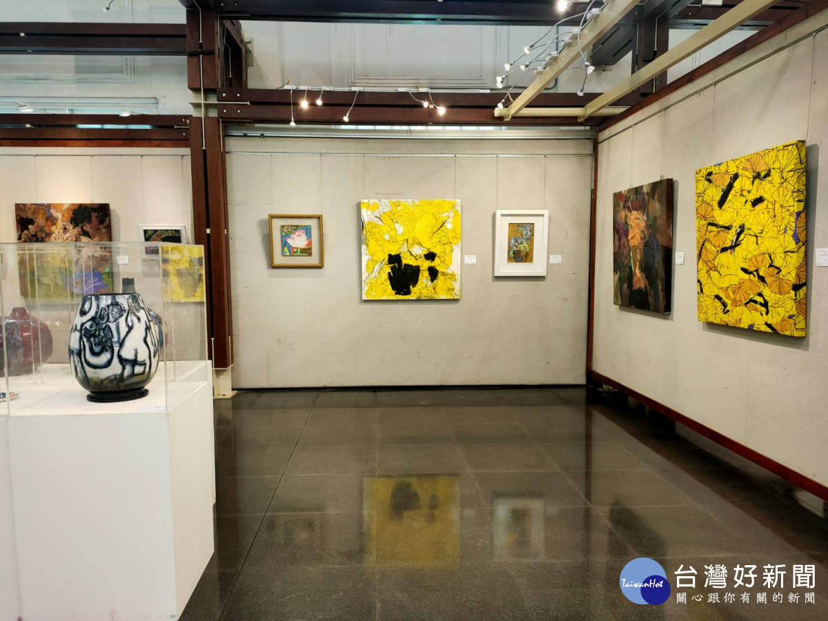 東方抽象表現，郭博州、白丰中雙個展。圖／記者鄧富珍攝