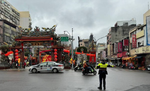 開漳聖王文化季遶境踩街活動，桃警攜手民力交維。