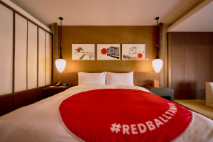 台南晶英紅球主題房案3月28日起至6月28日入住，兩人成行含早餐7,499元起